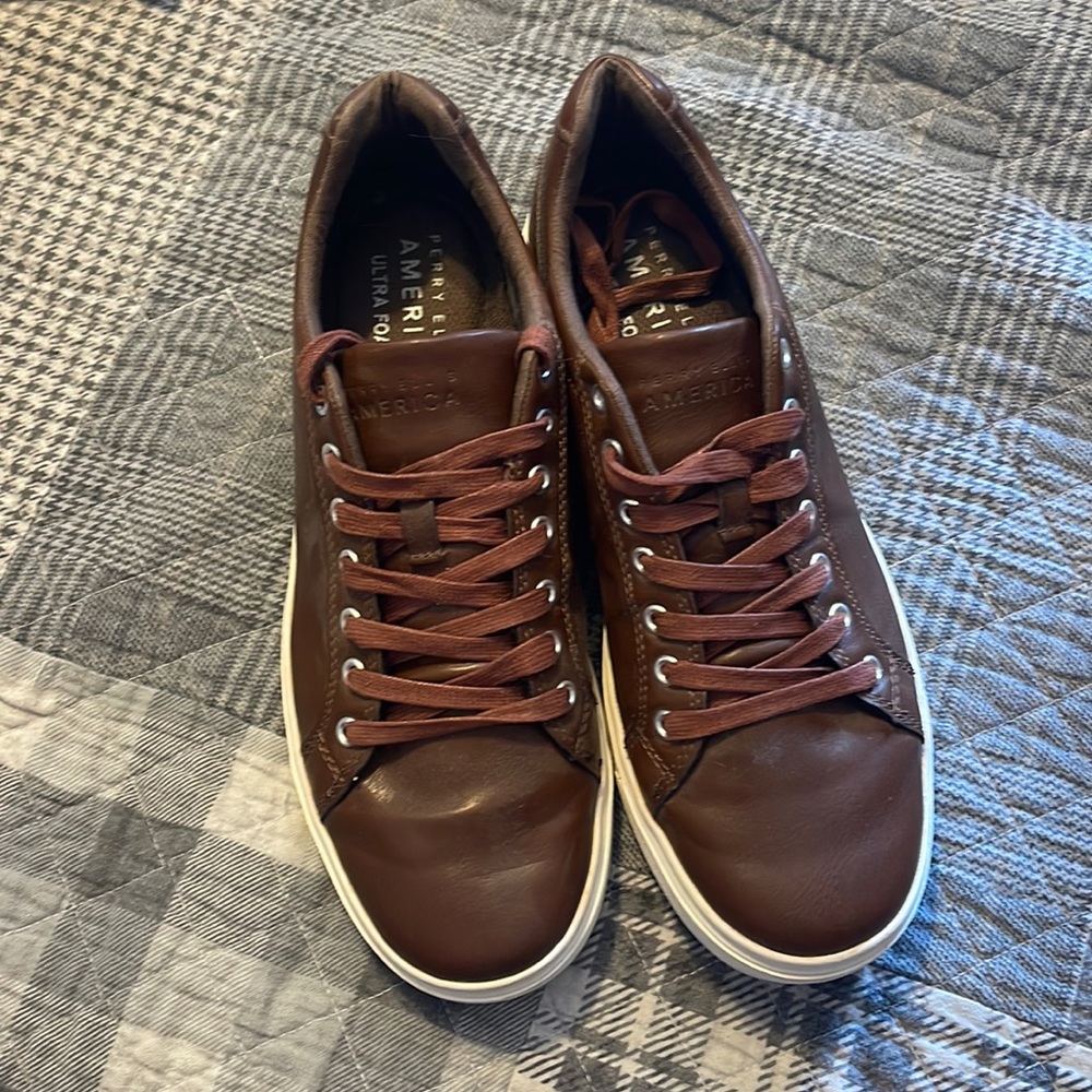 Perry Ellis America Ultra Foam Shoes